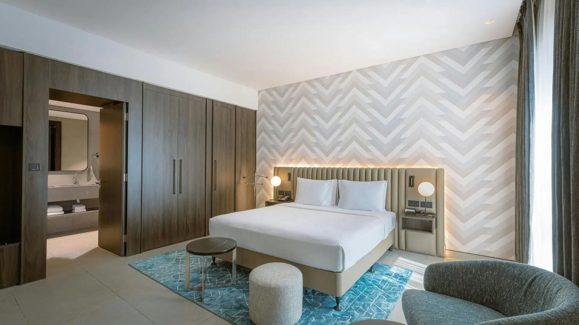 Courtyard By Marriott World Trade Centre, Dubai Hotel